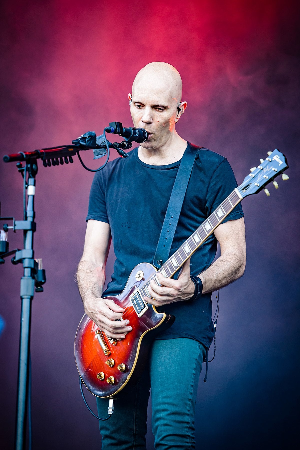 Photo of Billy Howerdel