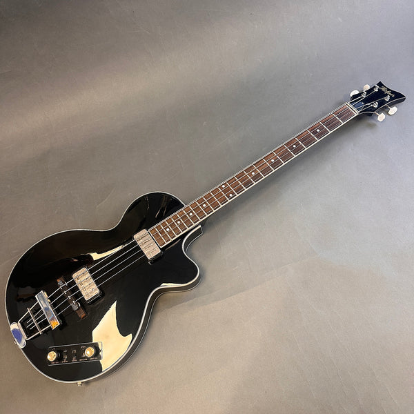HOFNER HCT 500/2 Contemporary Series Club Bass