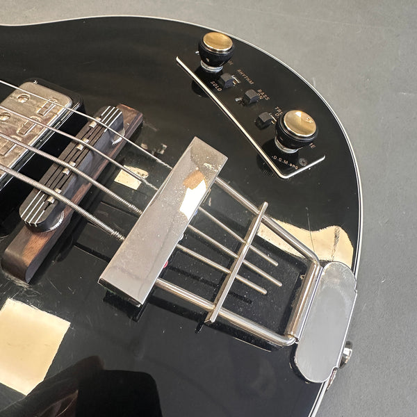 HOFNER HCT 500/2 Contemporary Series Club Bass