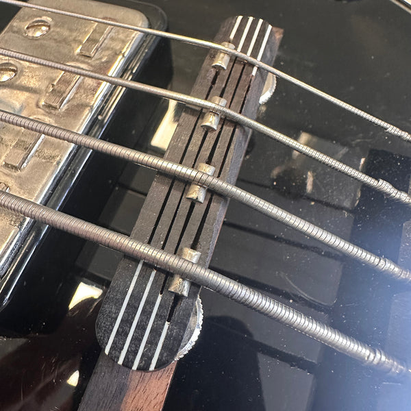 HOFNER HCT 500/2 Contemporary Series Club Bass